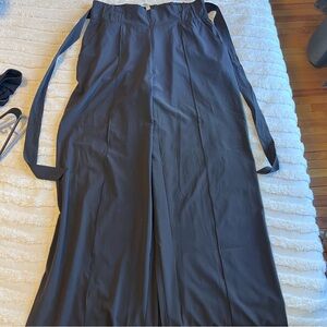LULULEMON NOIR PANTS